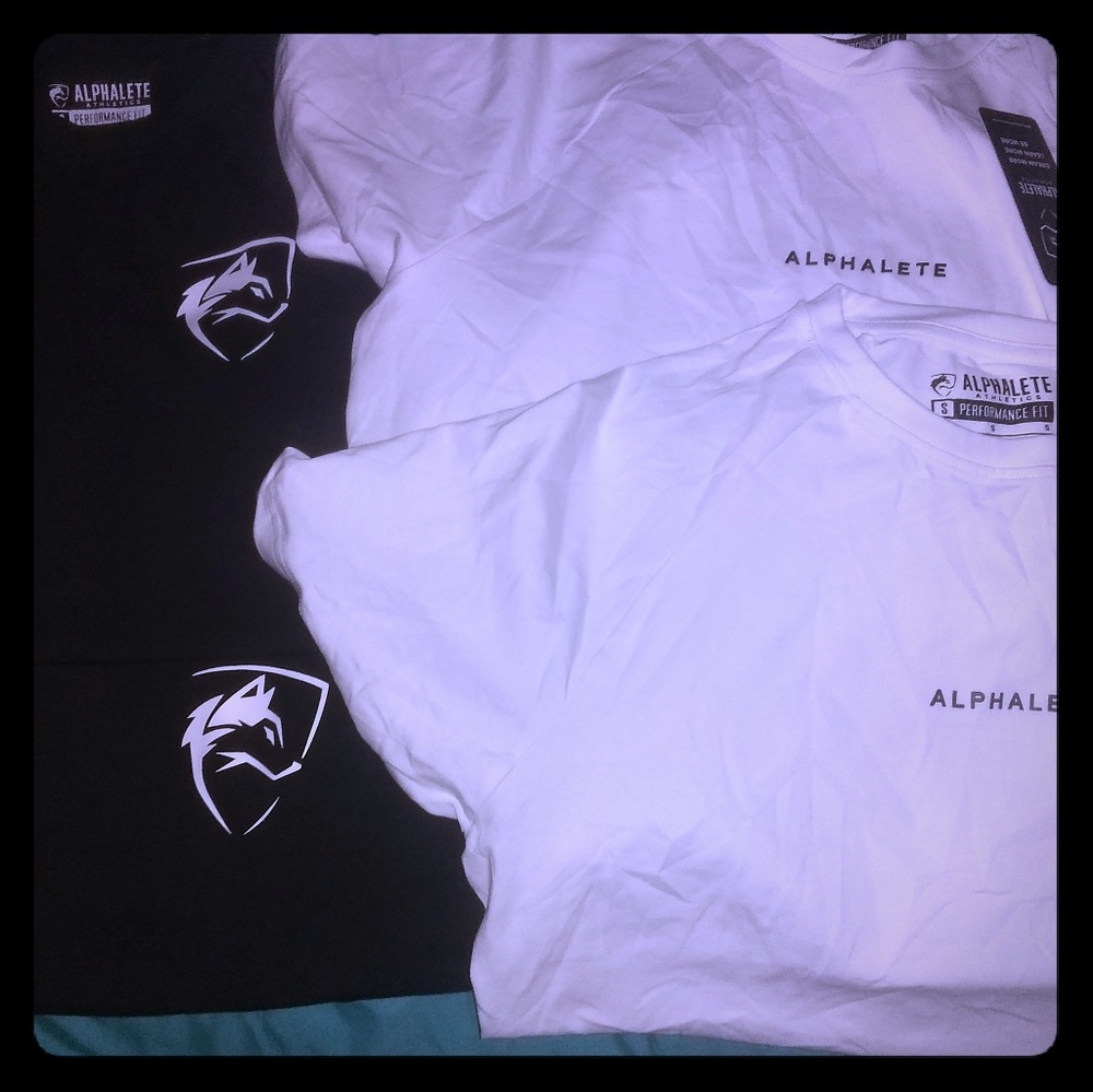 4 mens alphalete t shirts